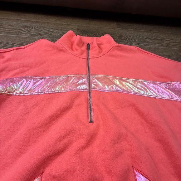 Free People FP Movement Away We Go Half Zip Hibiscus NWT M Oversized, Iridescent - Picture 16 of 16